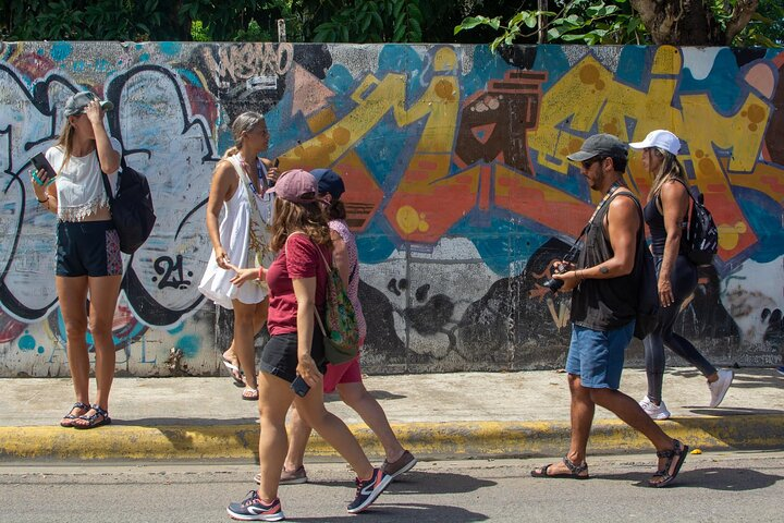 Guided Walking Street Art & Graffiti Tour in Jaco Costa Rica in